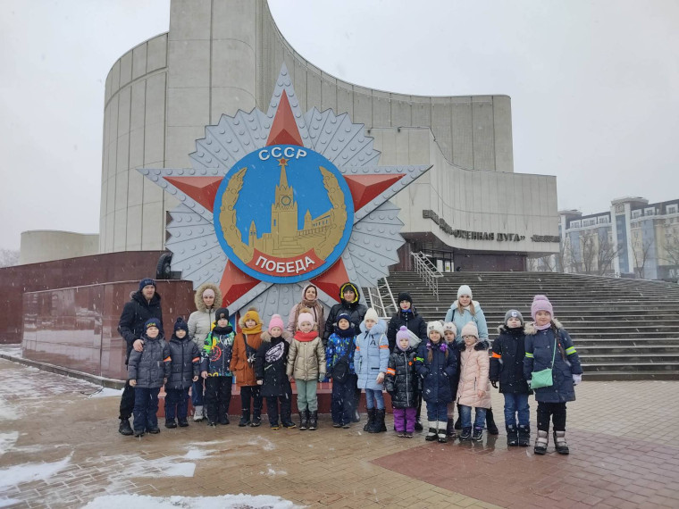 #ПомнимГордимсяРавняемся.